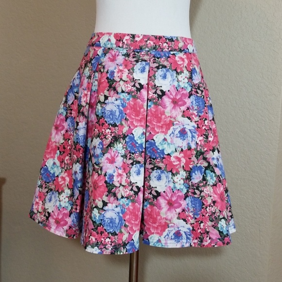 Lush Dresses & Skirts - Floral skirt by Lush